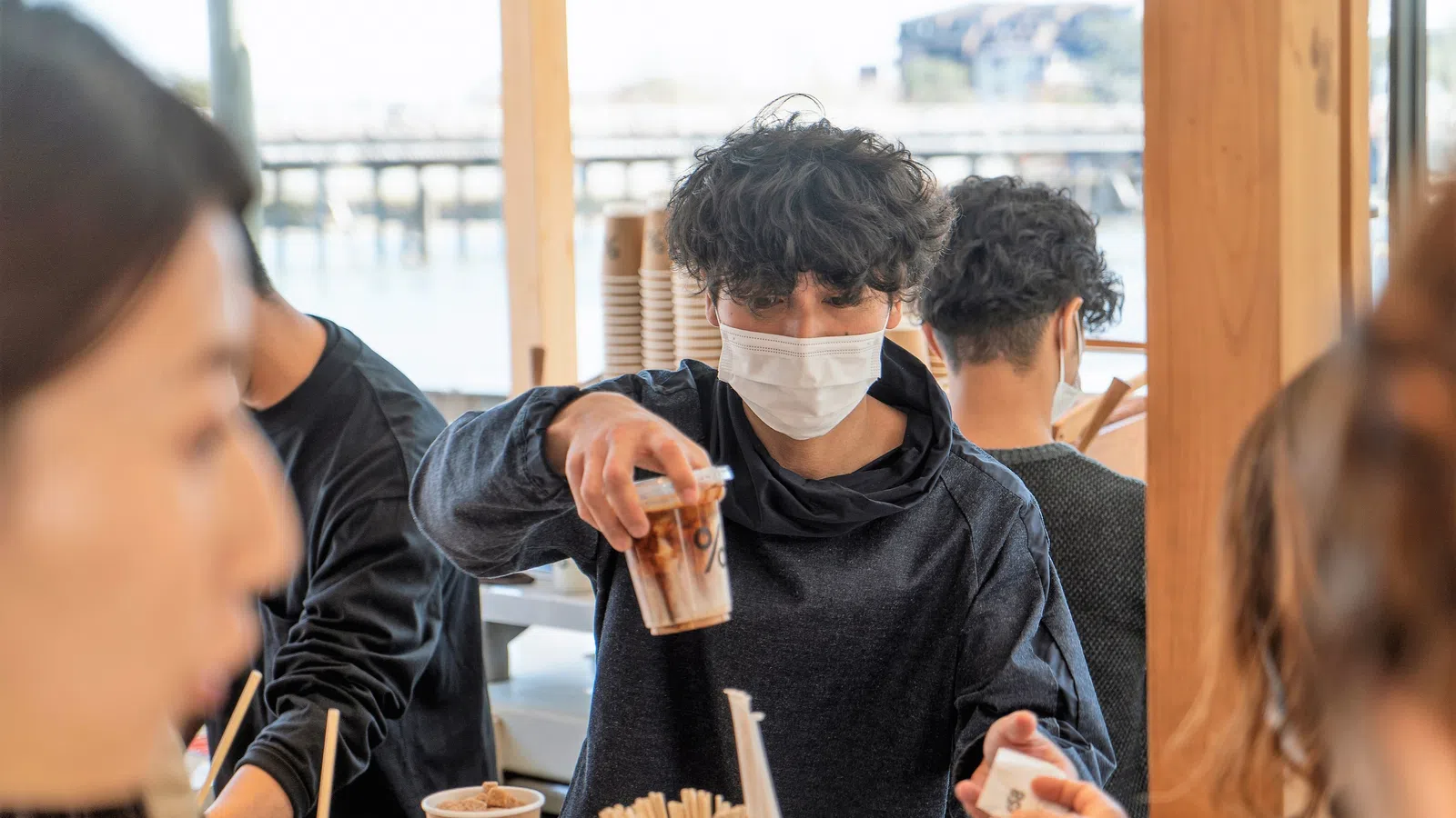 Tips for Safe Grocery Shopping and Dining During the Pandemic