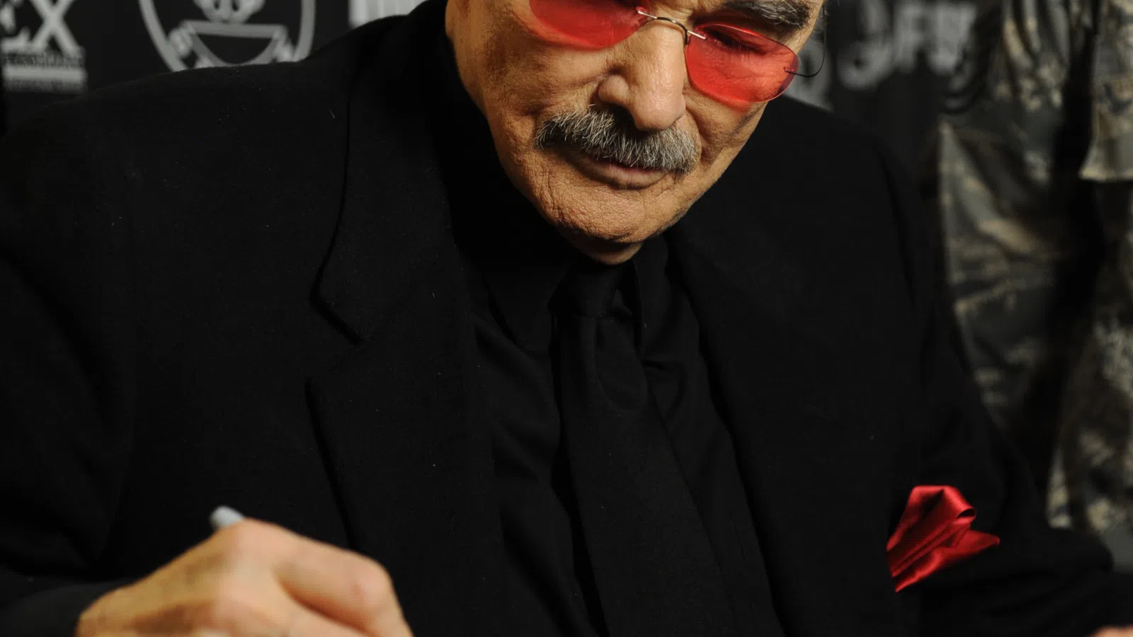 Movie Star Burt Reynolds Dies at Age 82