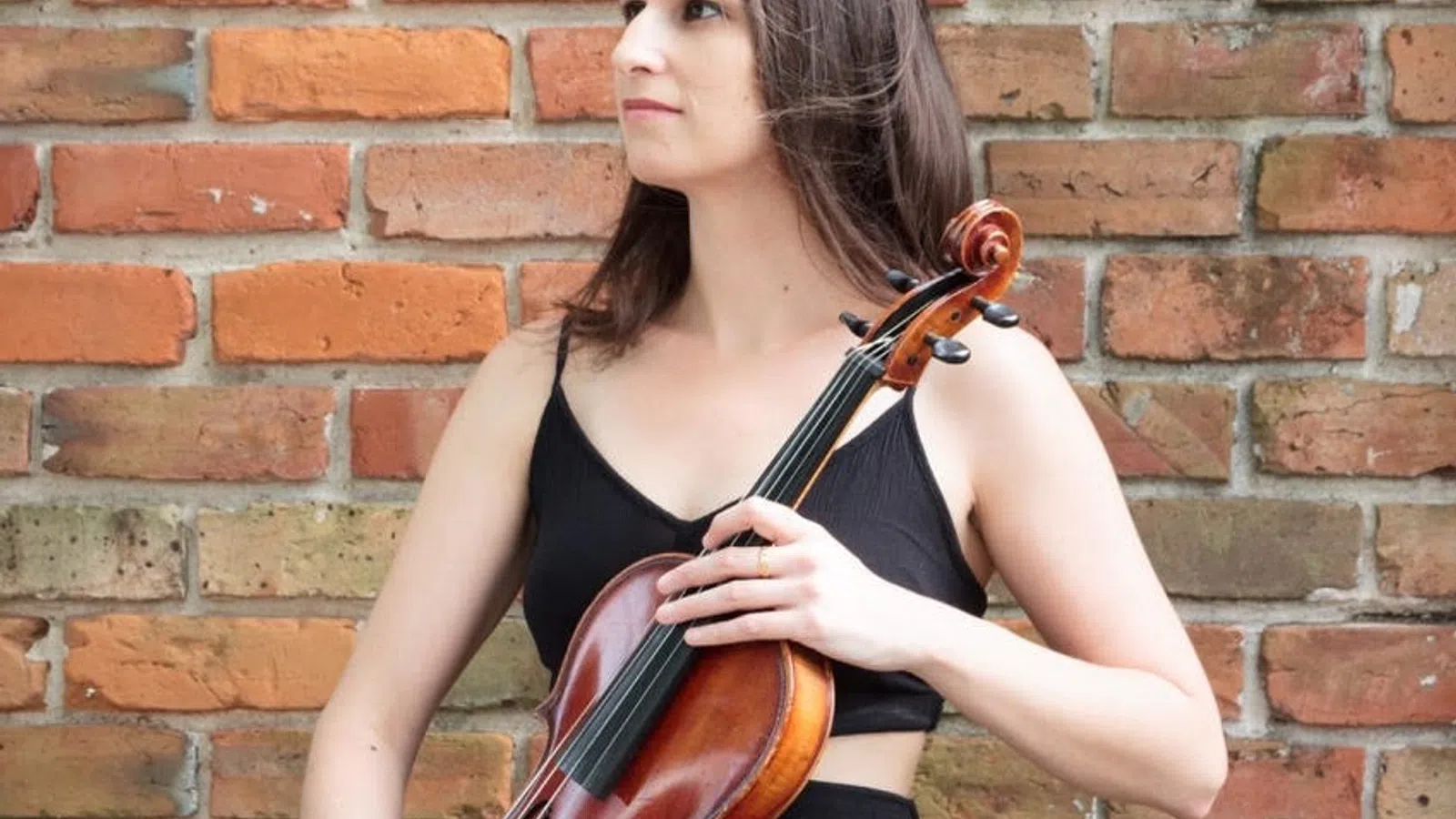 LPO Presents Violist Amelia Clingman Livestream Series