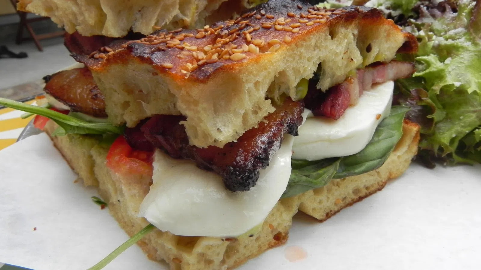$20 and Under: Banks Street Bites