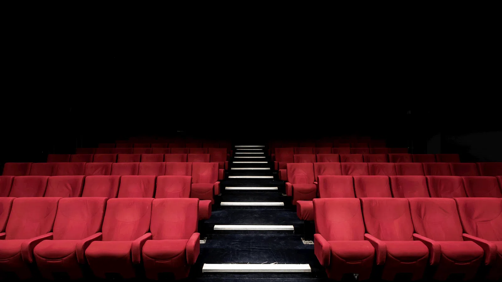 AMC Elmwood and Clearview Movie Theaters Delay Opening
