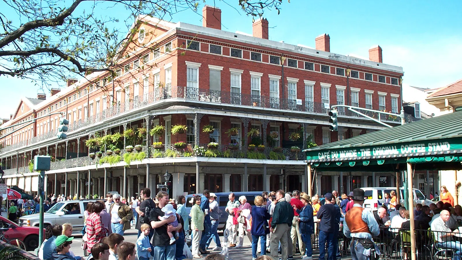 French Quarter Walking Tours Are Finally Back Again!