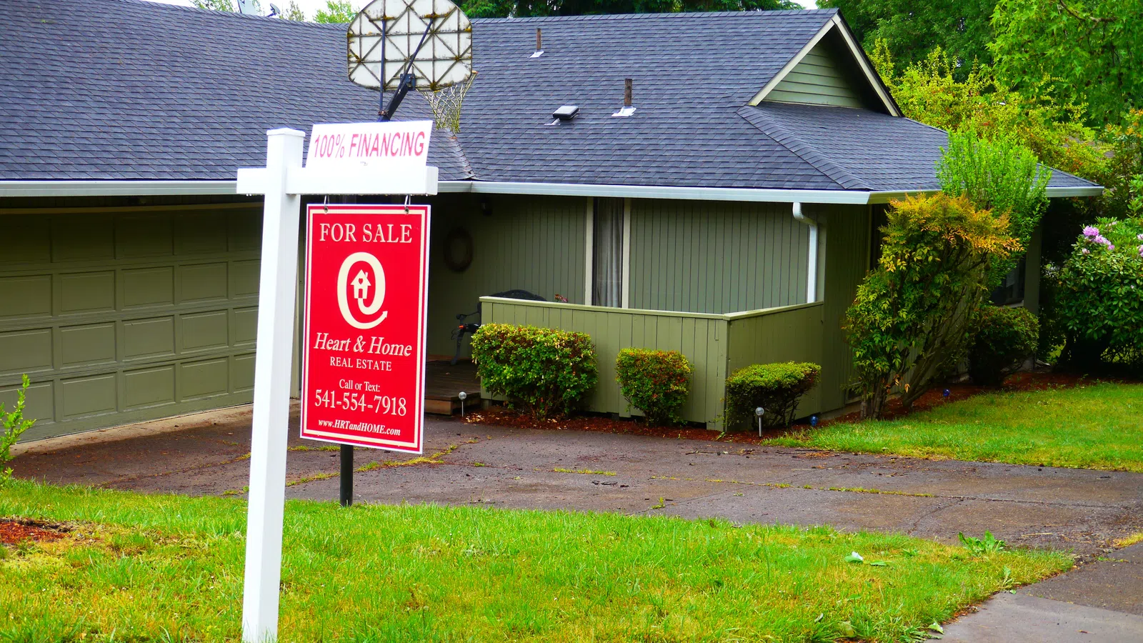 Pandemic Causes Real Estate Prices to Skyrocket