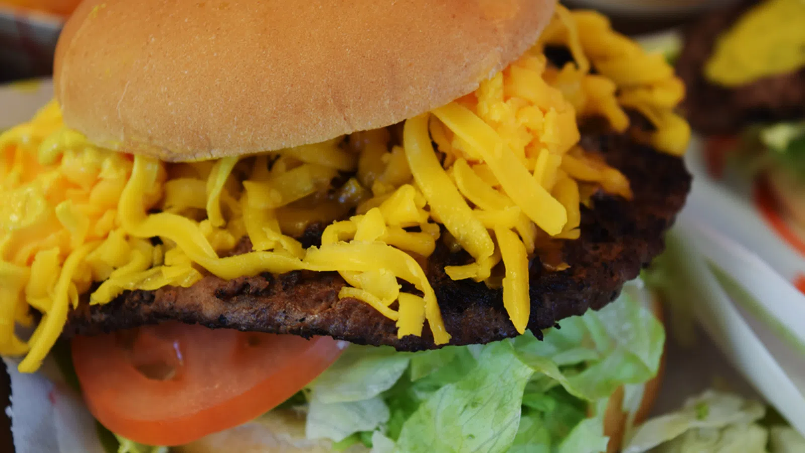 Bud's Broiler on Calhoun Street to Close November 26 After 40 Years in Business