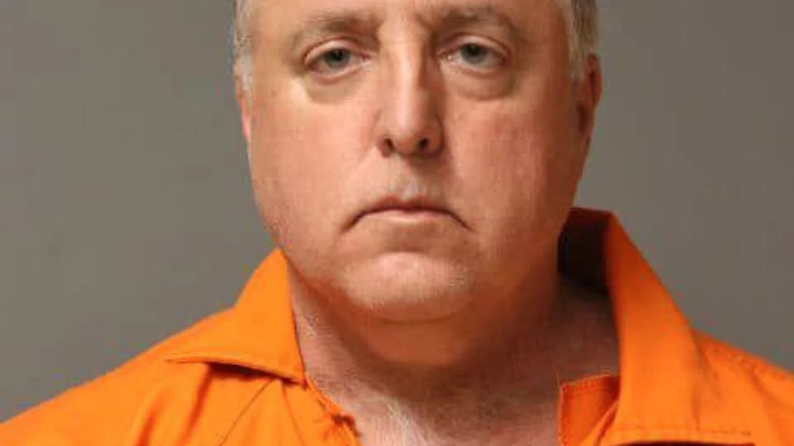 Elderly woman found in bed covered with excrements of 16 pets; Plaquemine man arrested