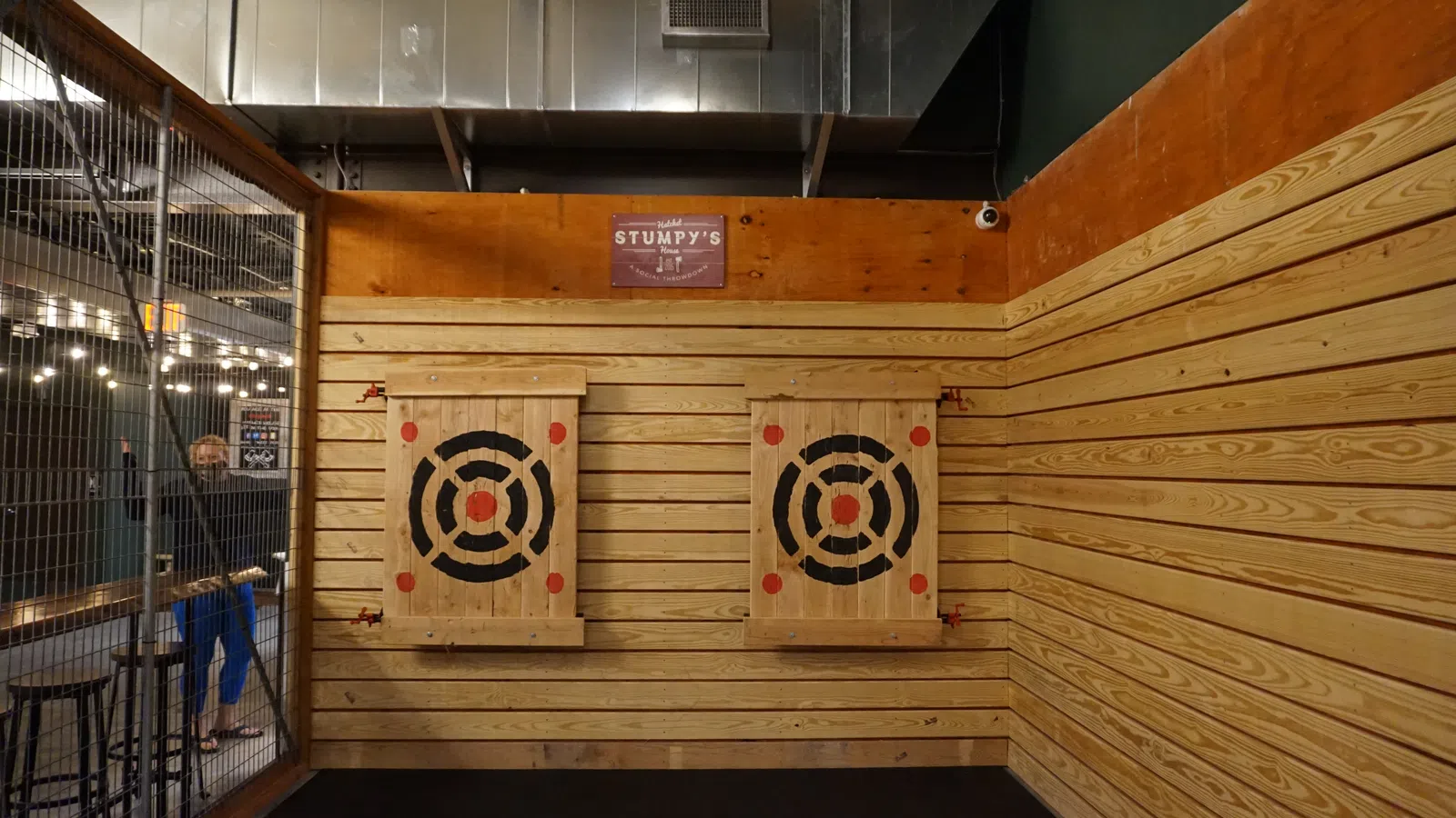 Throw An Axe At Stumpy's Hatchet House