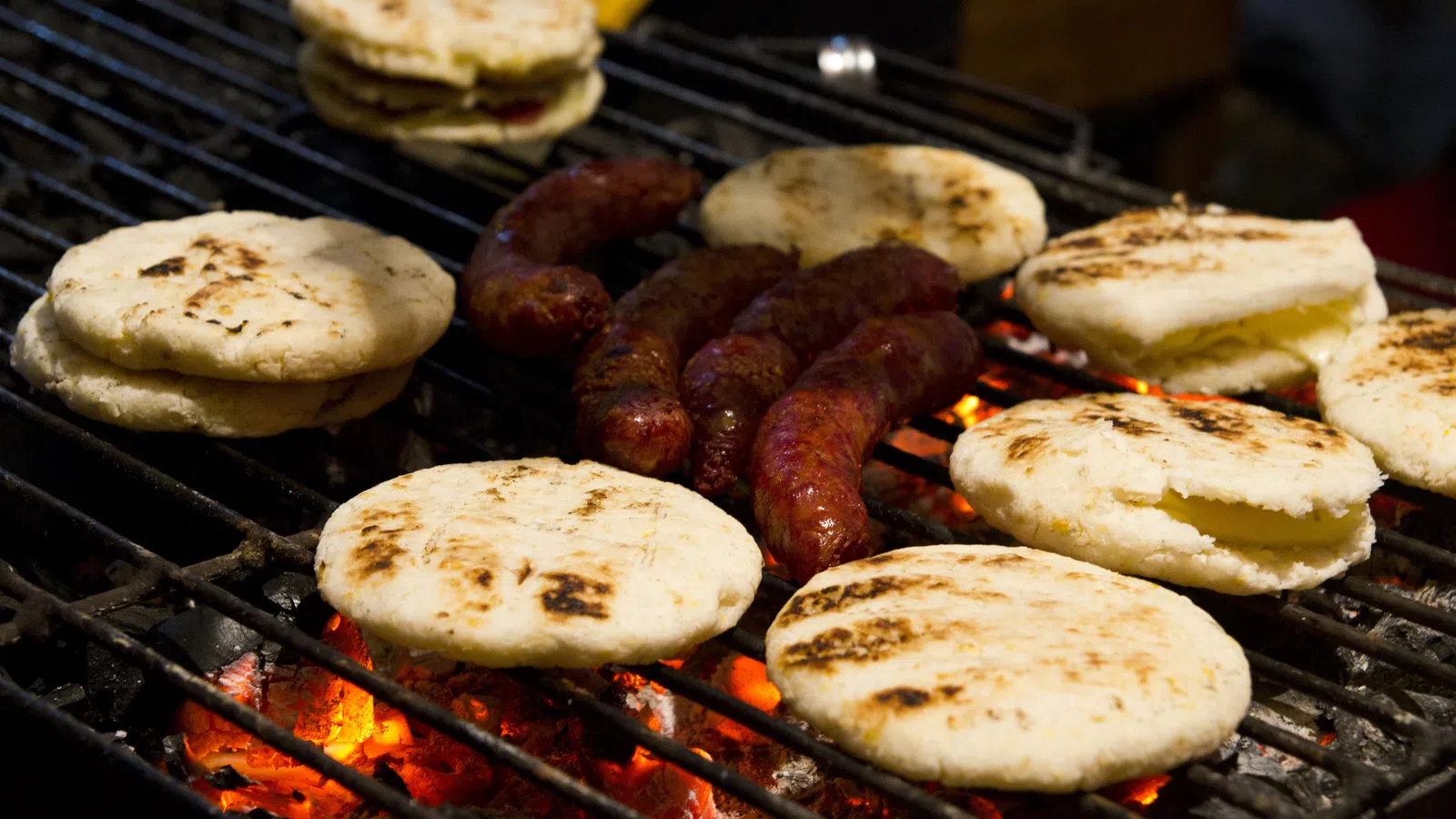 INTERNATIONAL BITES IN THE BIG EASY: Expanding Your Culinary  Horizons with Global Cuisine