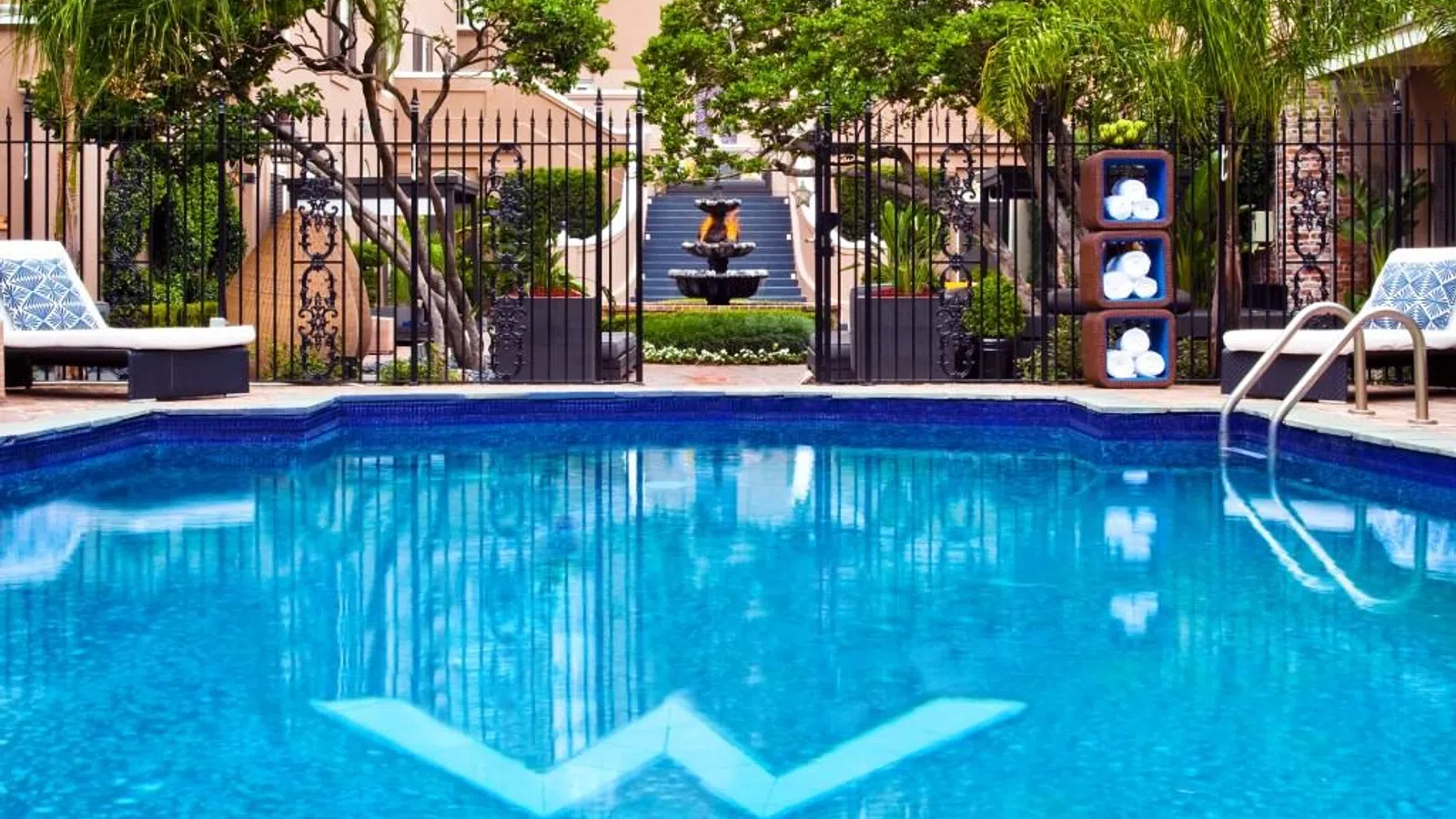 W New Orleans - French Quarter Dives Into Summer Activities and Deals