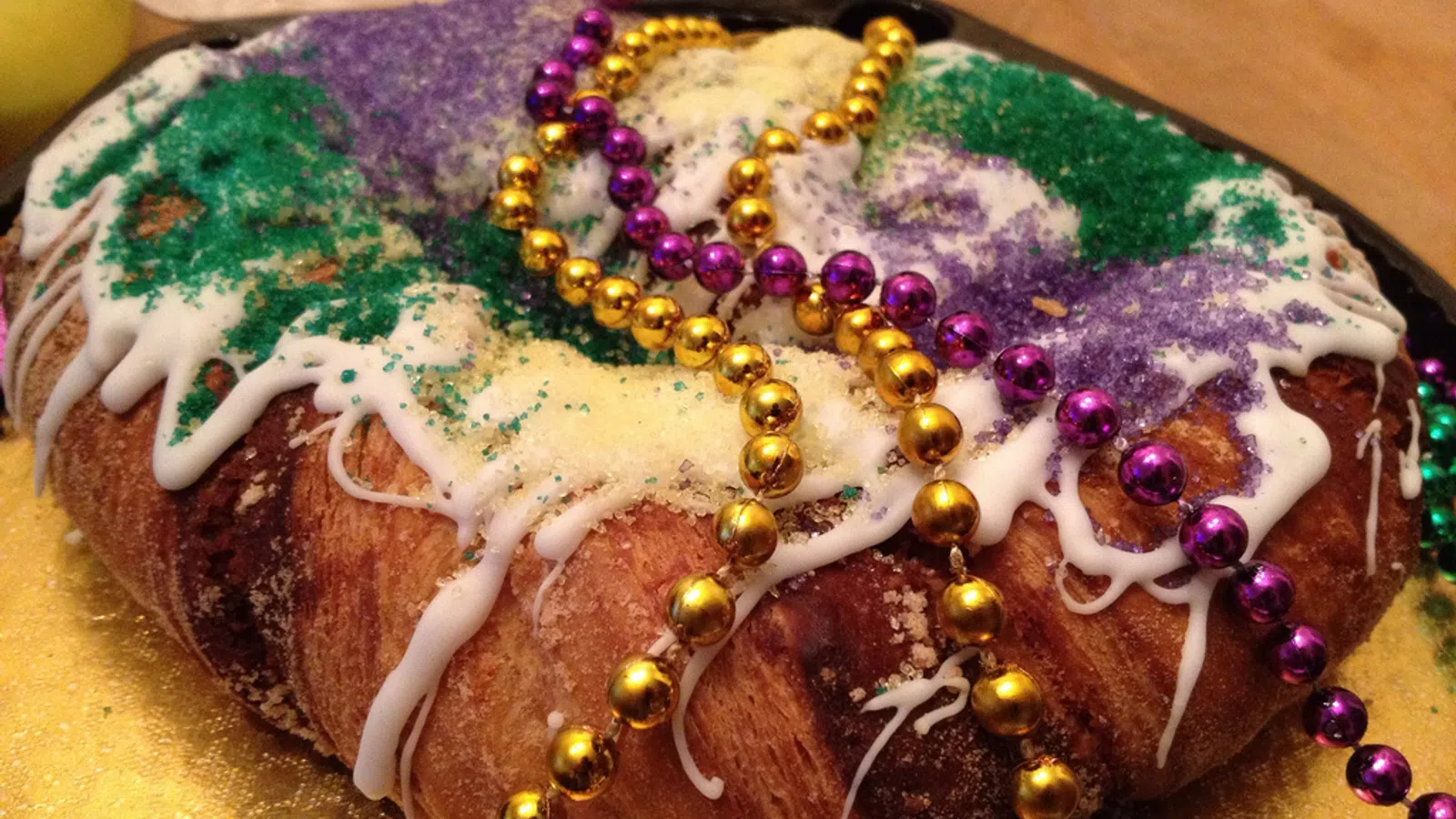 A Slice of New Orleans: King Cake by the Slice Around the City