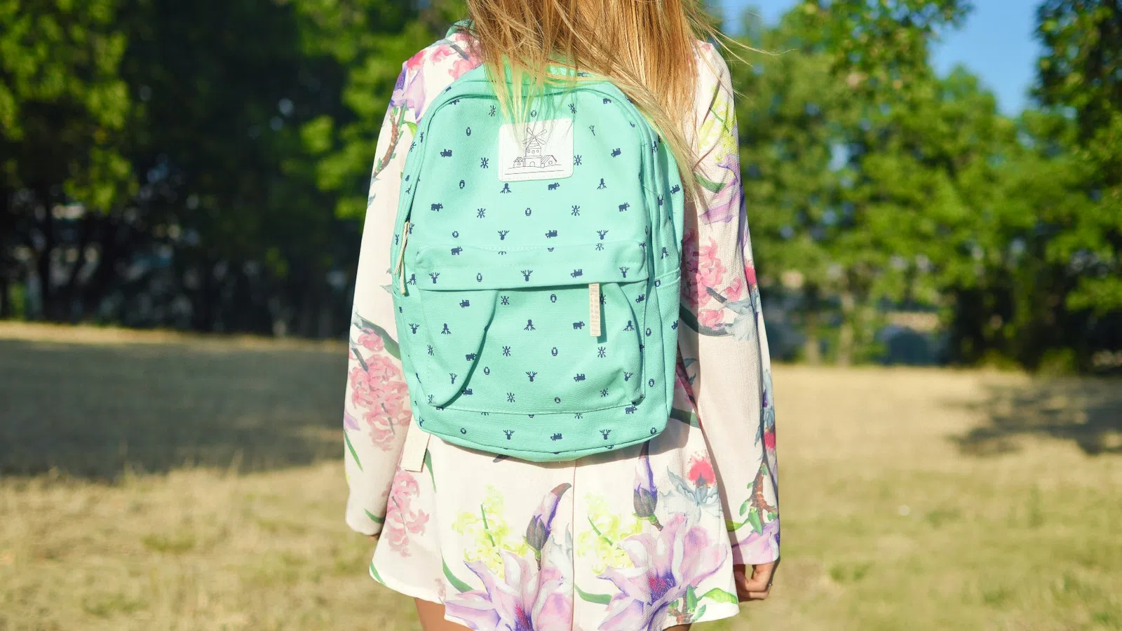 5,000 Backpacks Will Be Distributed to Students in Need This Saturday