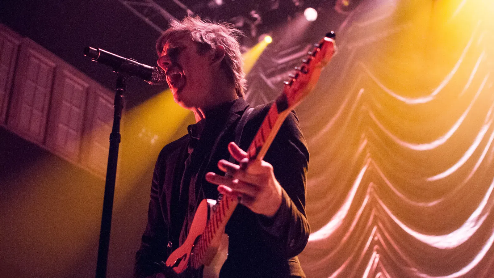 House of Blues Licks the Spoon