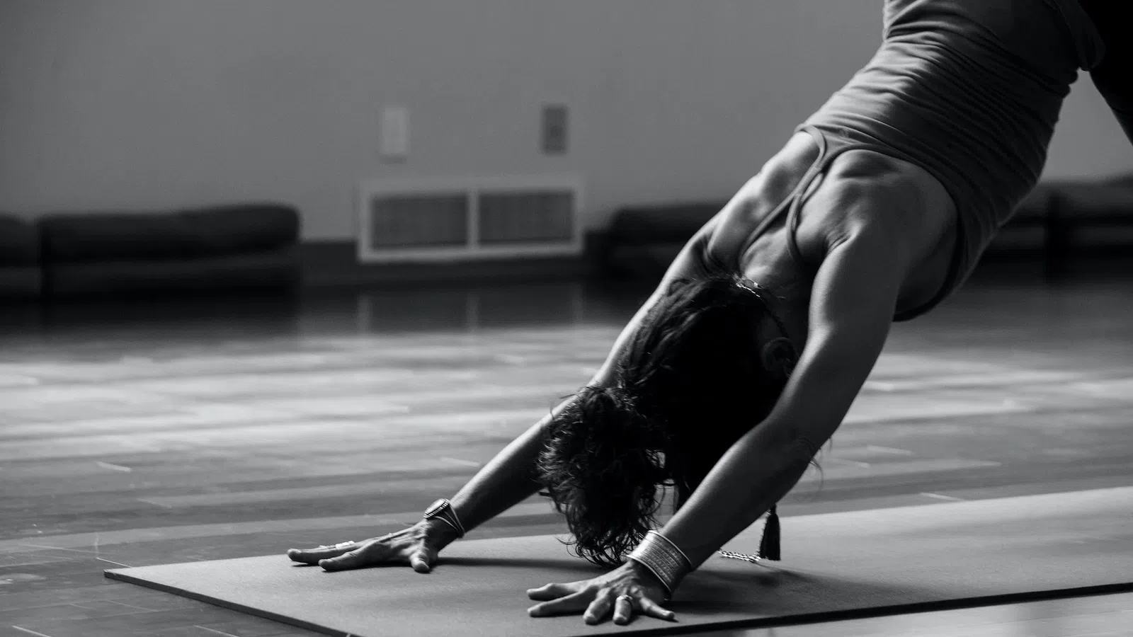 a person stretching the leg