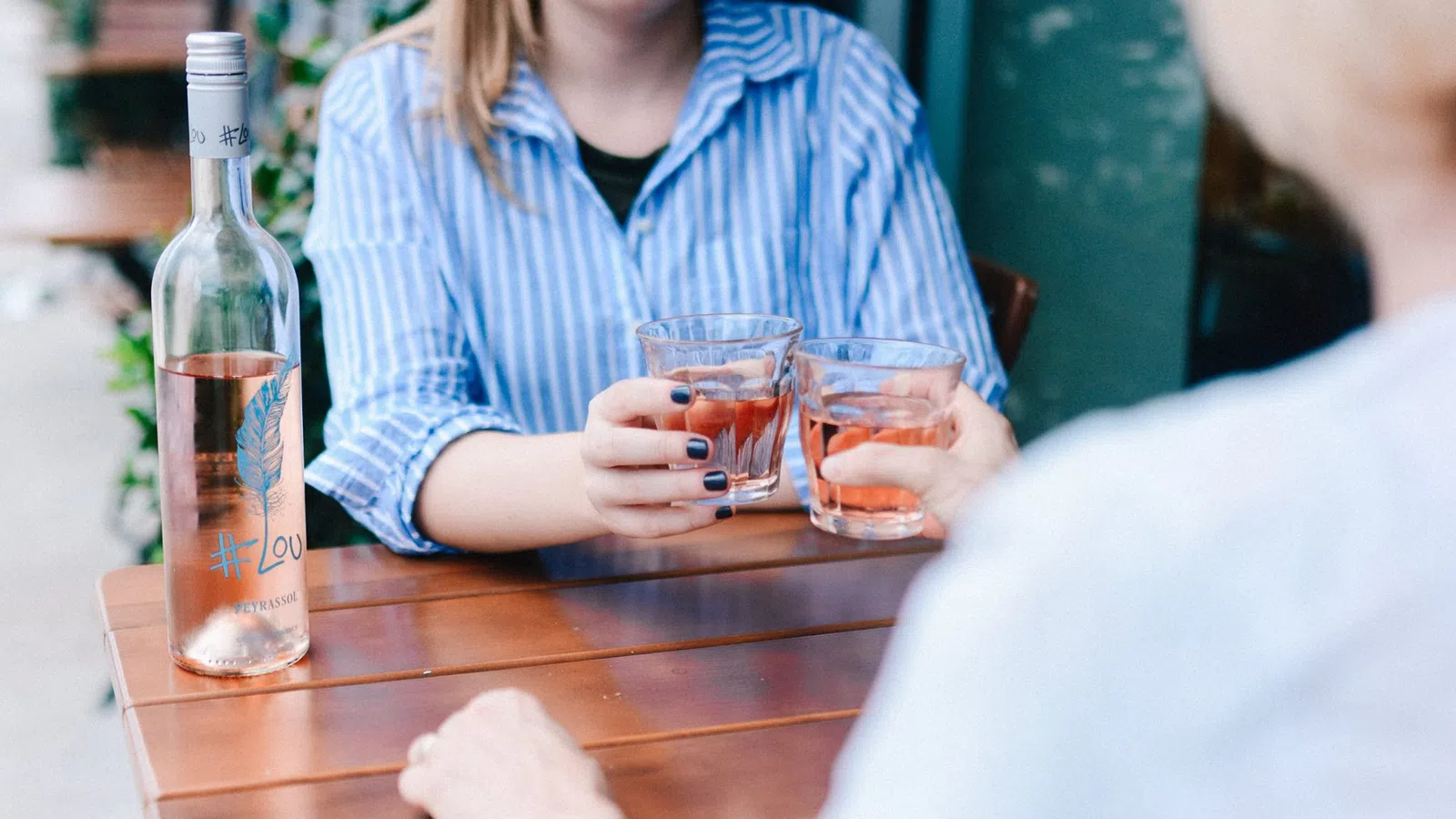 La Boulangerie Goes Full European with Alcohol on the Menu