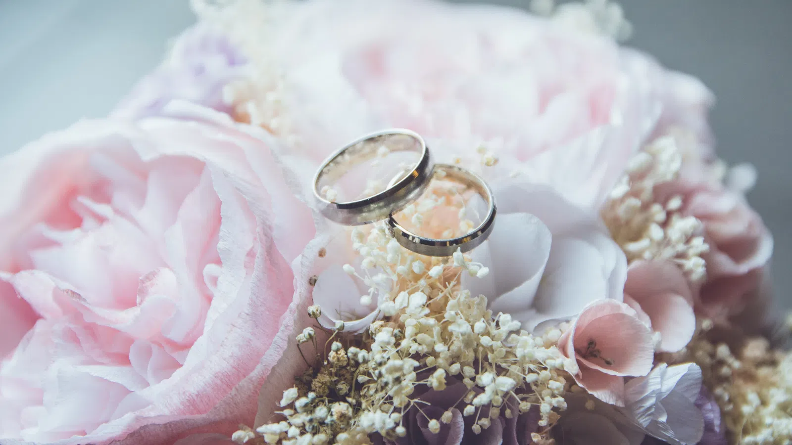 Zoom Wedding? How to Get Married During Covid