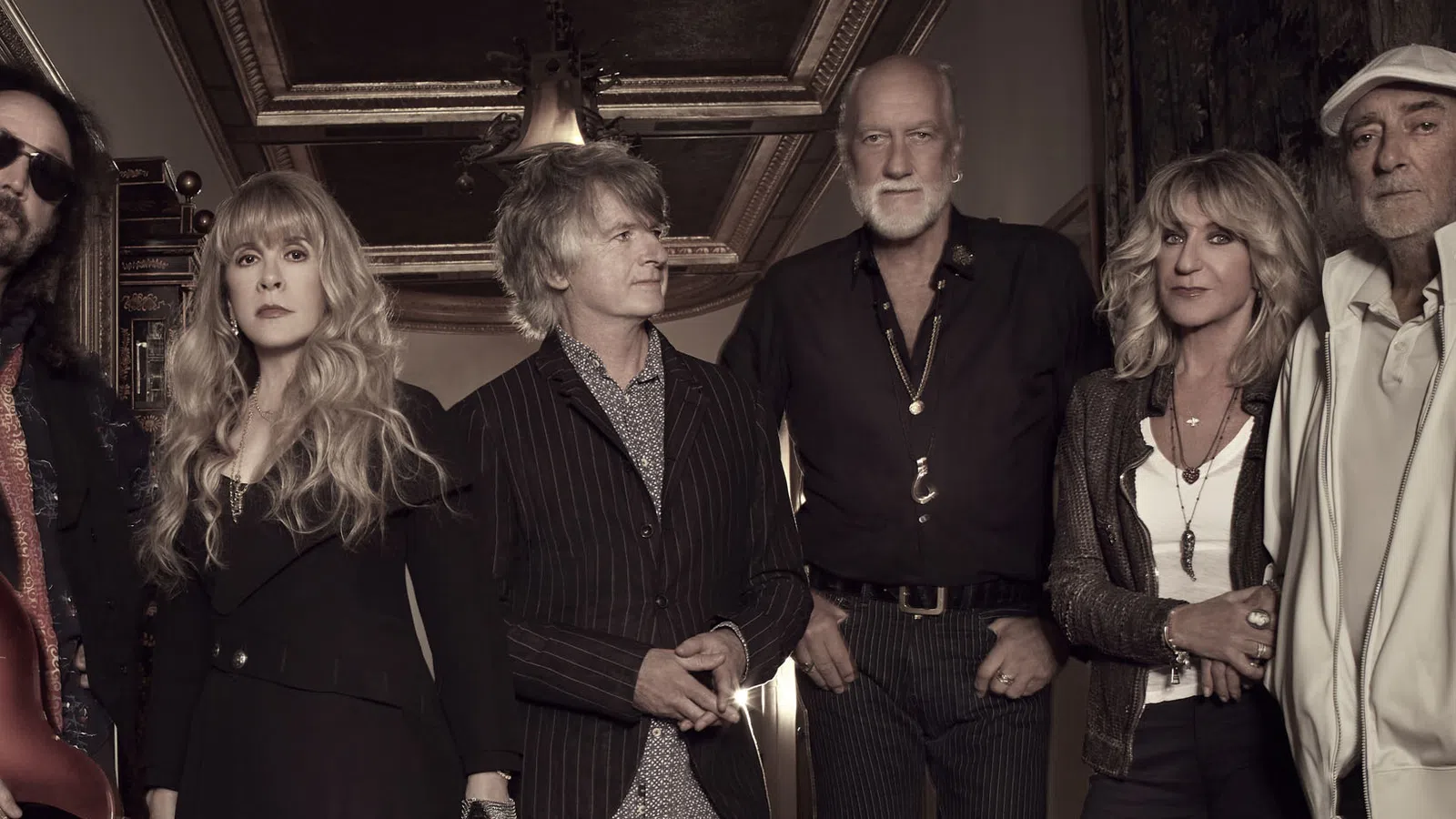 Fleetwood Mac Cancels 2019 Jazz and Heritage Festival Appearance