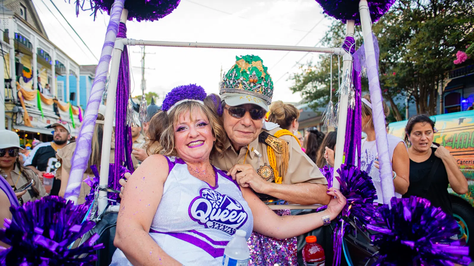 The Krewe of O.A.K.’s Midsummer Mardi Gras parade though Oak Street which is headquartered at the legendary Maple Leaf Bar (8316 Oak St.). The “conspiracy of fun,” as Krewe of Oak's Queen Julie Lodato and King Louie Louie parade on Saturday, August 23, 2025. #kreweofoak #kreweofoak2025 #whereyatnola2025