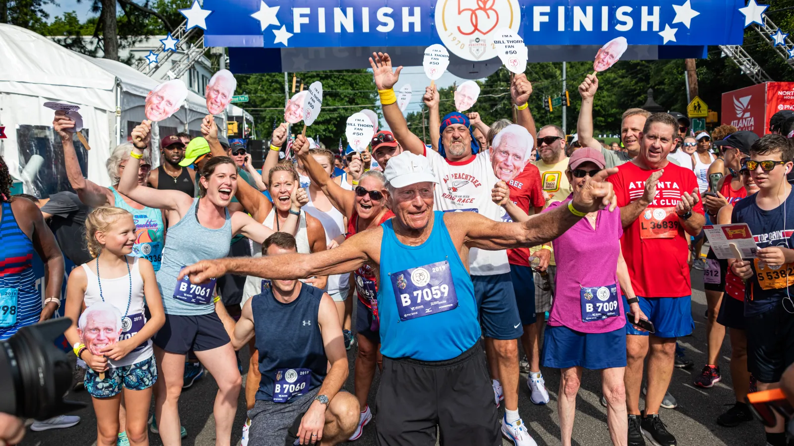 a group of people running