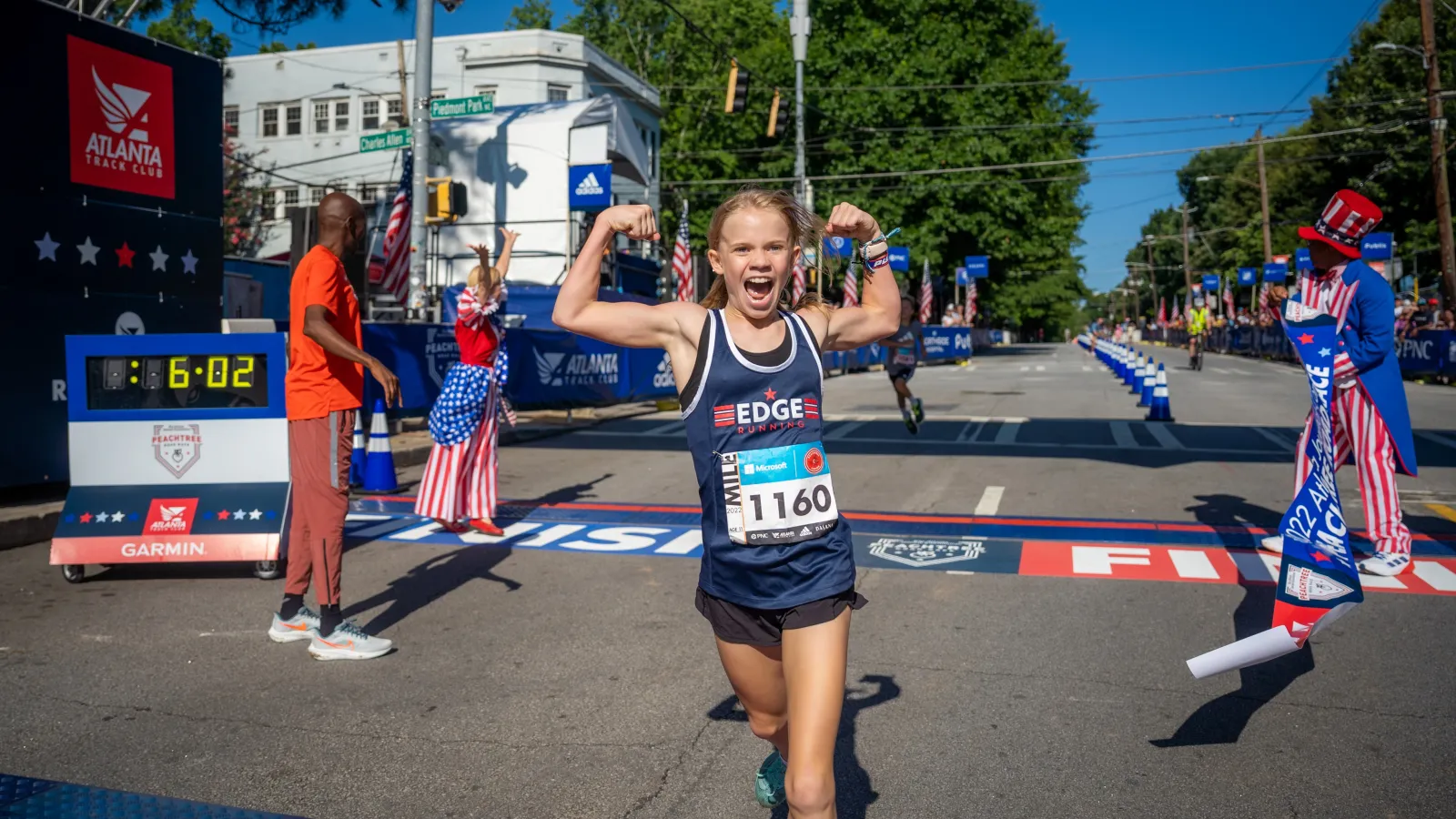 Baylie Cregut running in a race