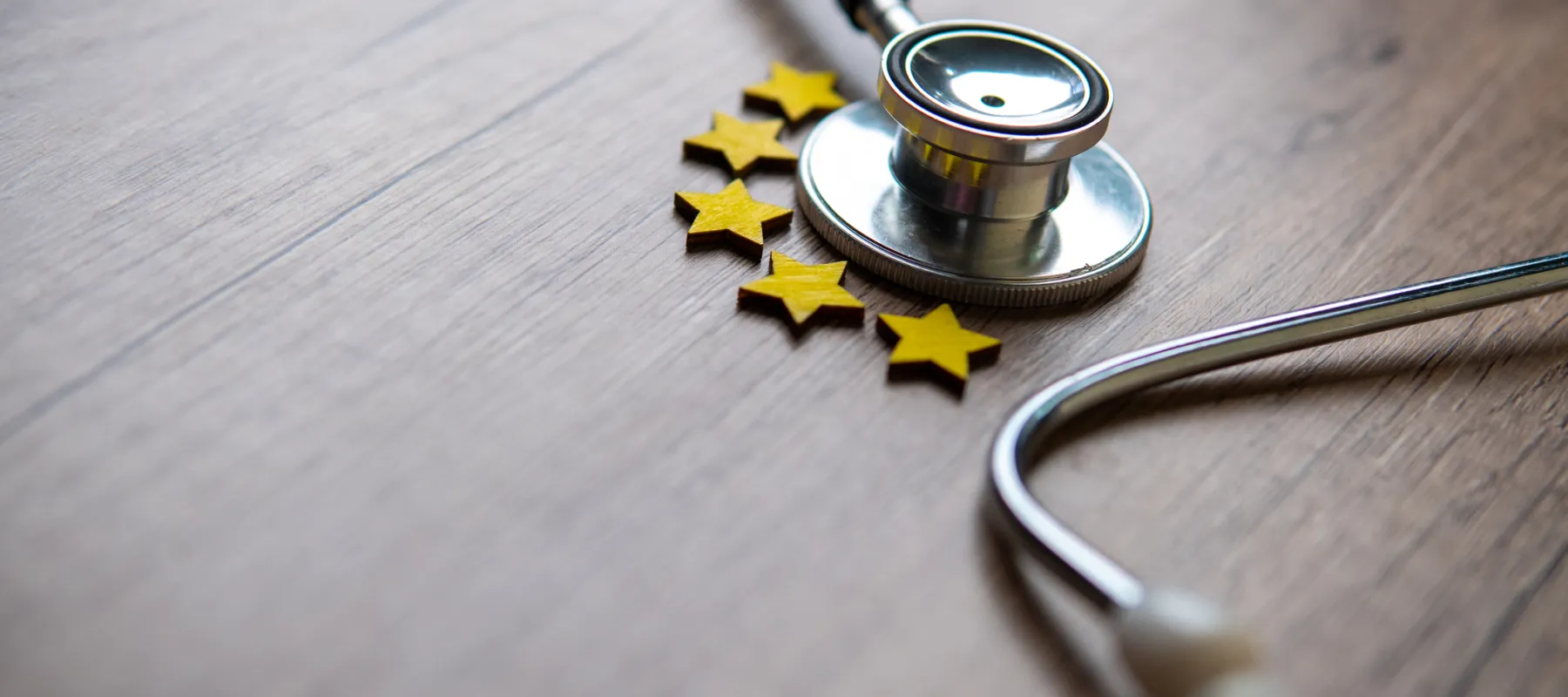 a stethoscope with 5 stars