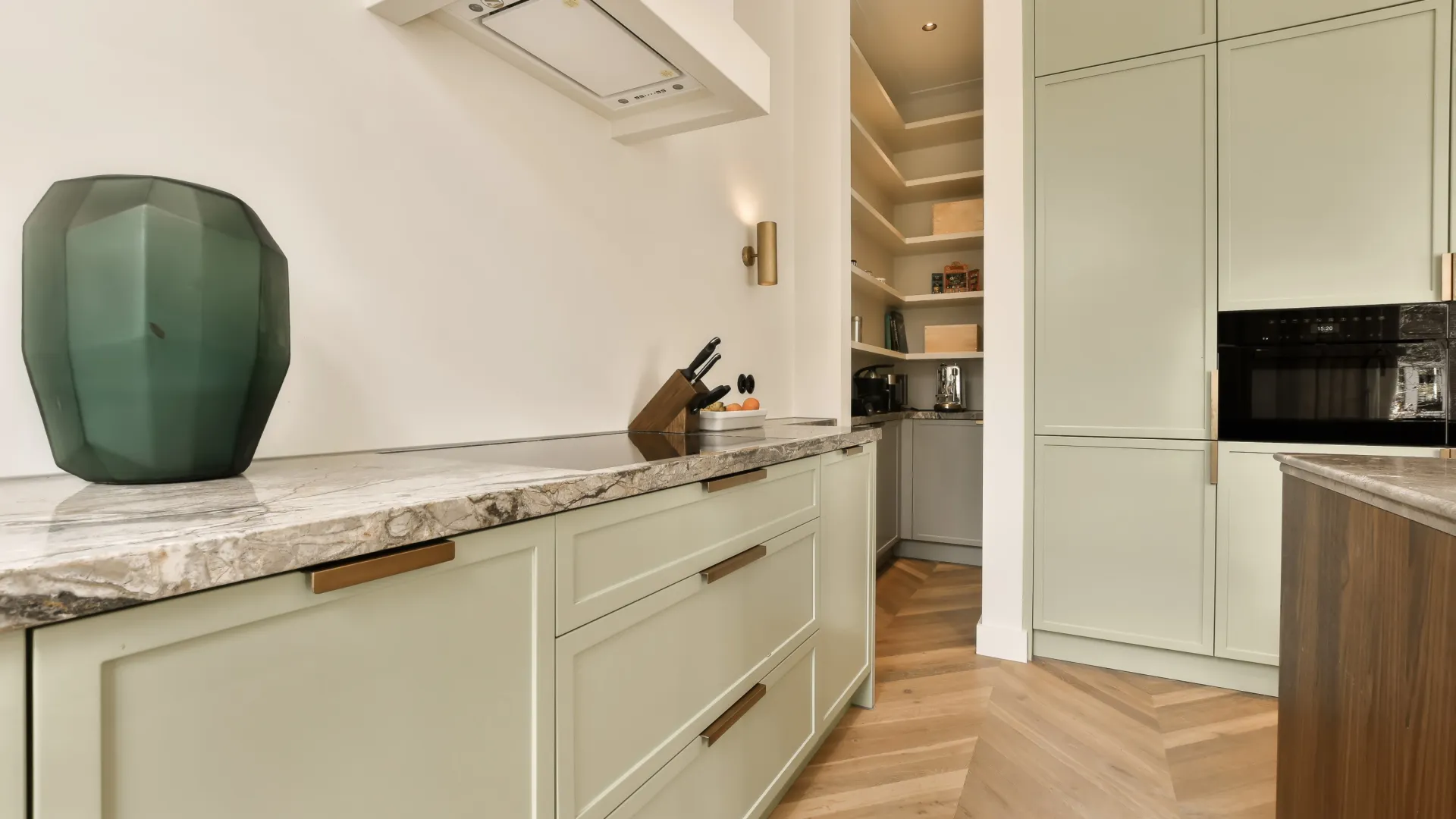 Personalized Pantries: Organizing Your Pantry with Custom Cabinets