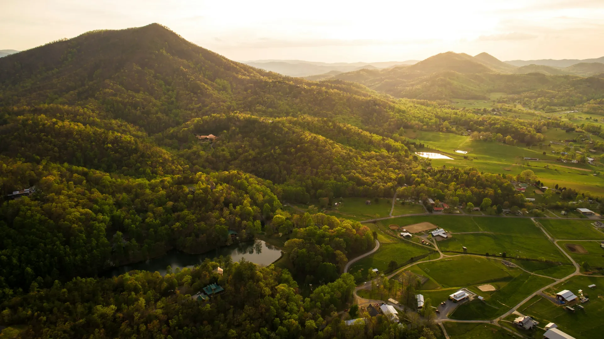 Home Inspectors in Cowan, Tennessee, Franklin County, 37318 Home Inspections, Certified Home Inspectors, Residential and Commercial Home Inspections in Cowan, Tennessee, Franklin County, 37318