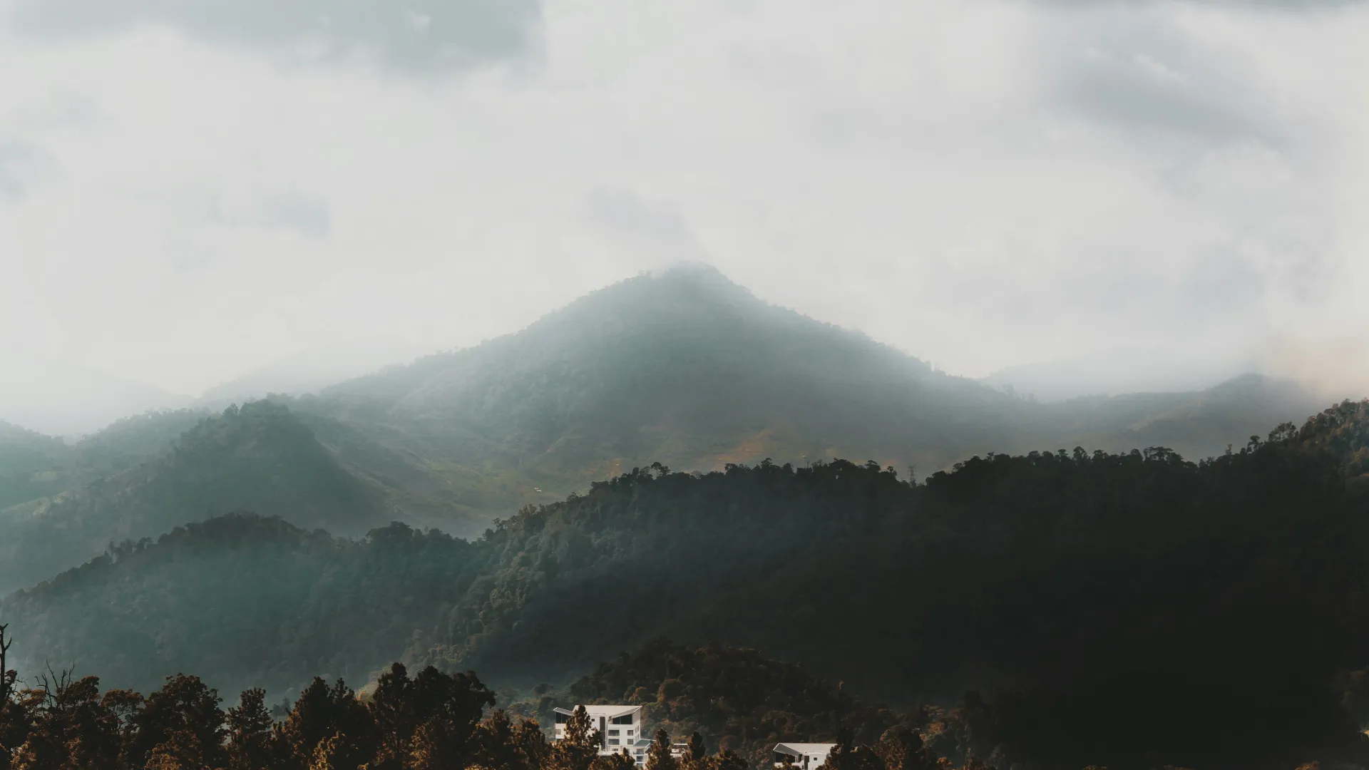 Home Inspectors in Chestnut Mountain, GA, Hall County, 30502 Home Inspections, Certified Home Inspectors, Residential and Commercial Home Inspections in Chestnut Mountain, GA, Hall County, 30502