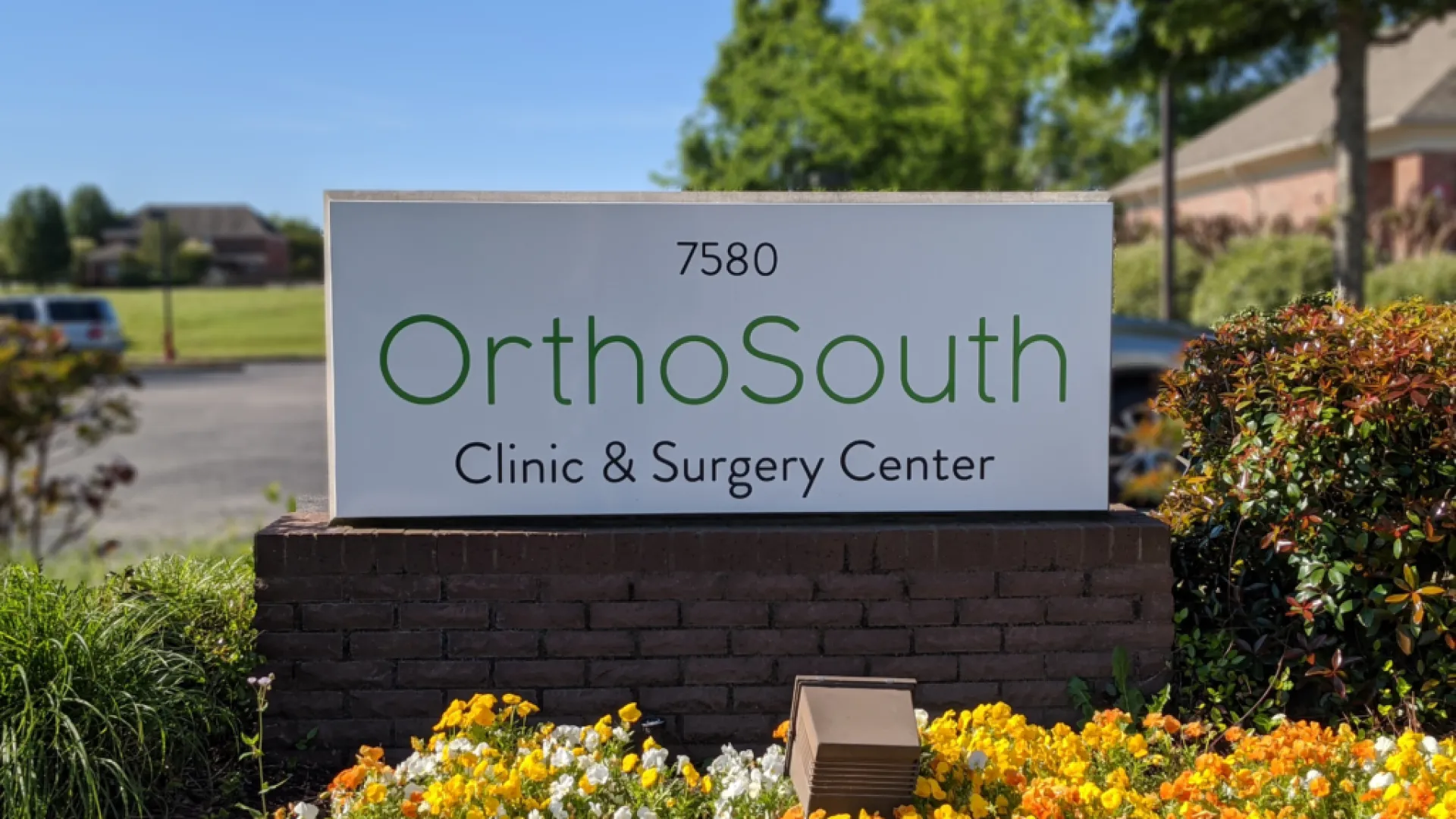 OrthoSouth Southaven clinic sign