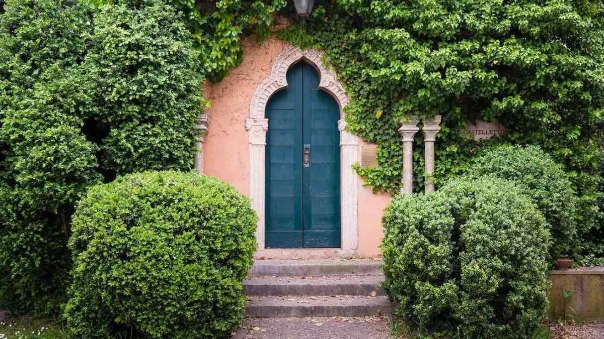 Garden Door