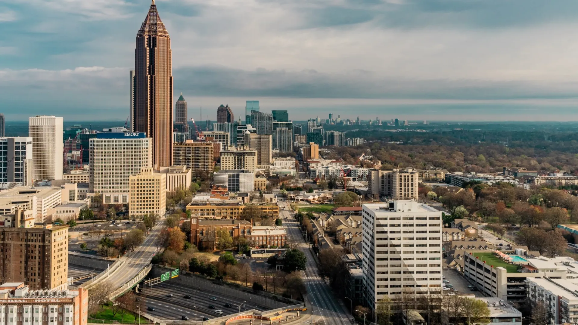 a city with tall buildings