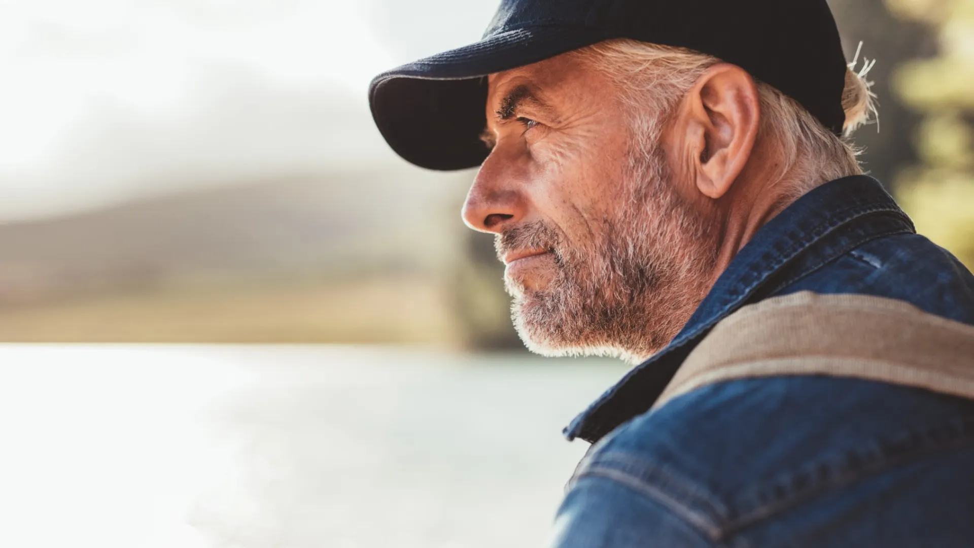 a man wearing a hat