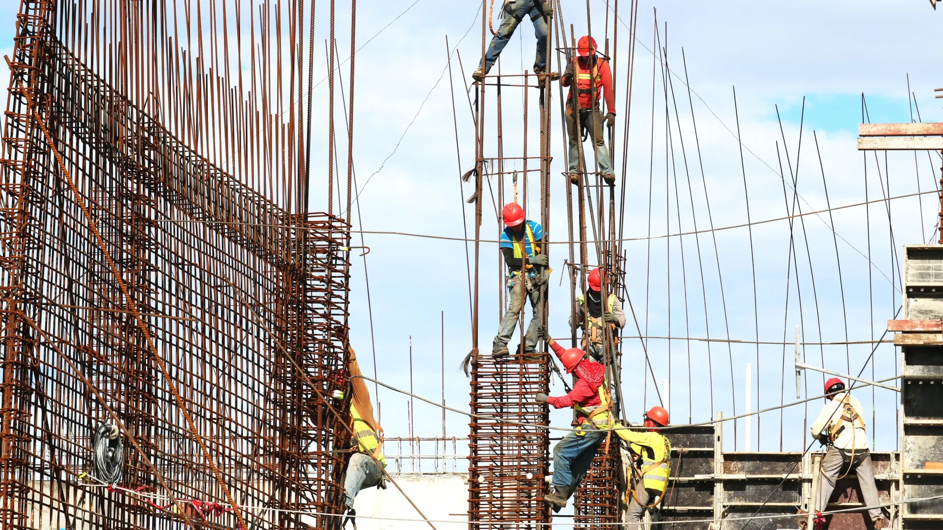 a group of scaffolding