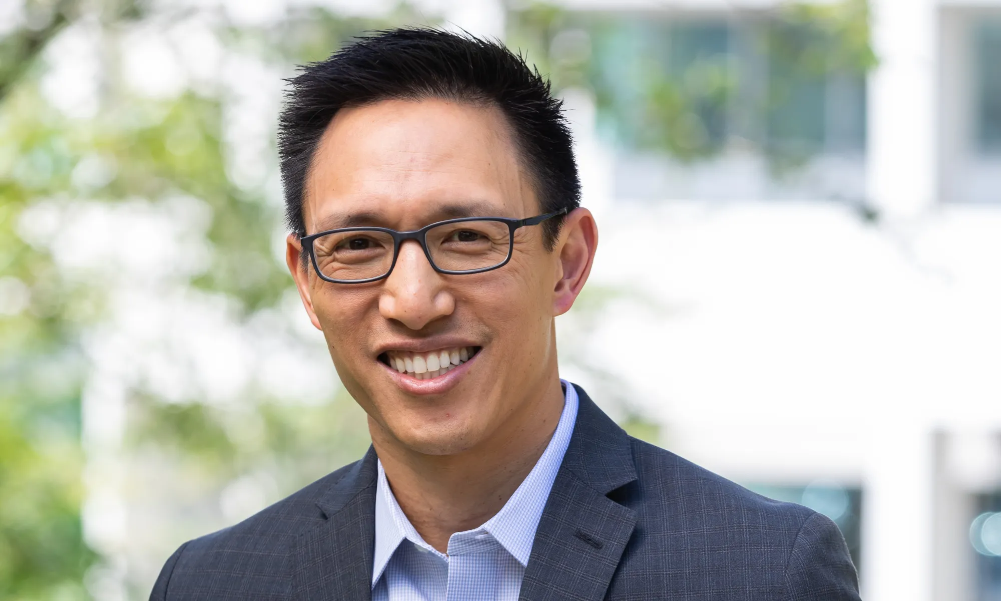 Dr. Huang Named Provider of the Month Proliance Orthopedic