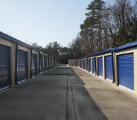 a row of blue lockers