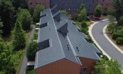 Thumbnail control image for a roof of a building