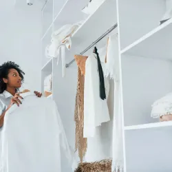 Benefits of Hiring a Closet Designer