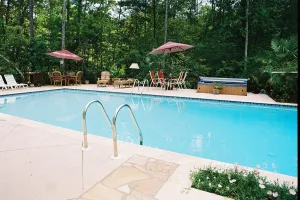 Rectangle Vinyl Pool with Spa