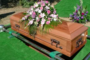 What is the Difference Between a Coffin and a Casket?
