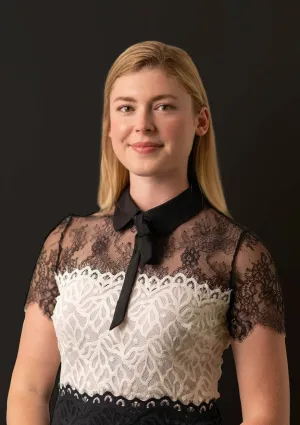 Lauren Arnold