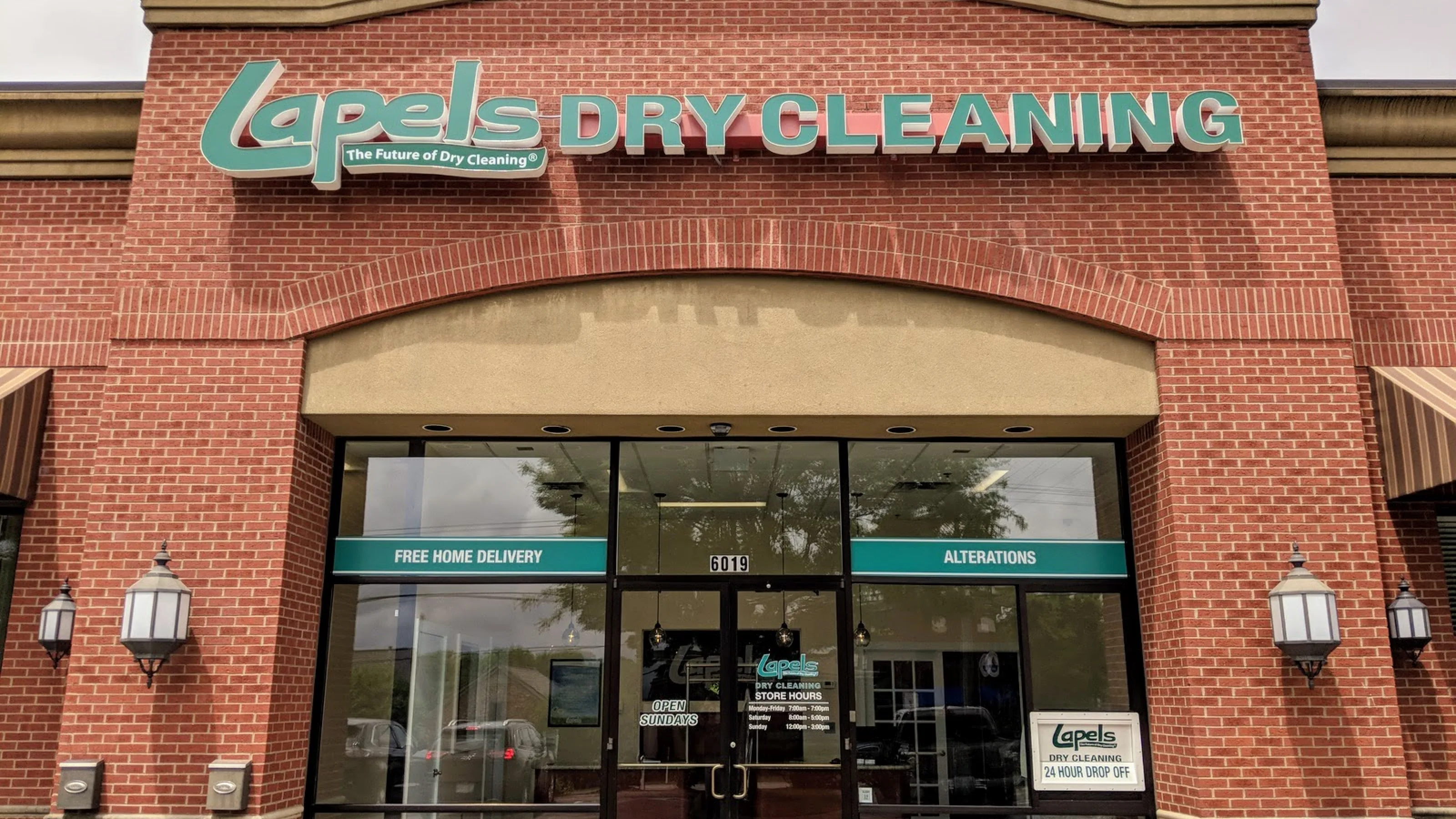 Nashville, TN Lapels Dry Cleaning Dry Cleaners in Nashville Pickup