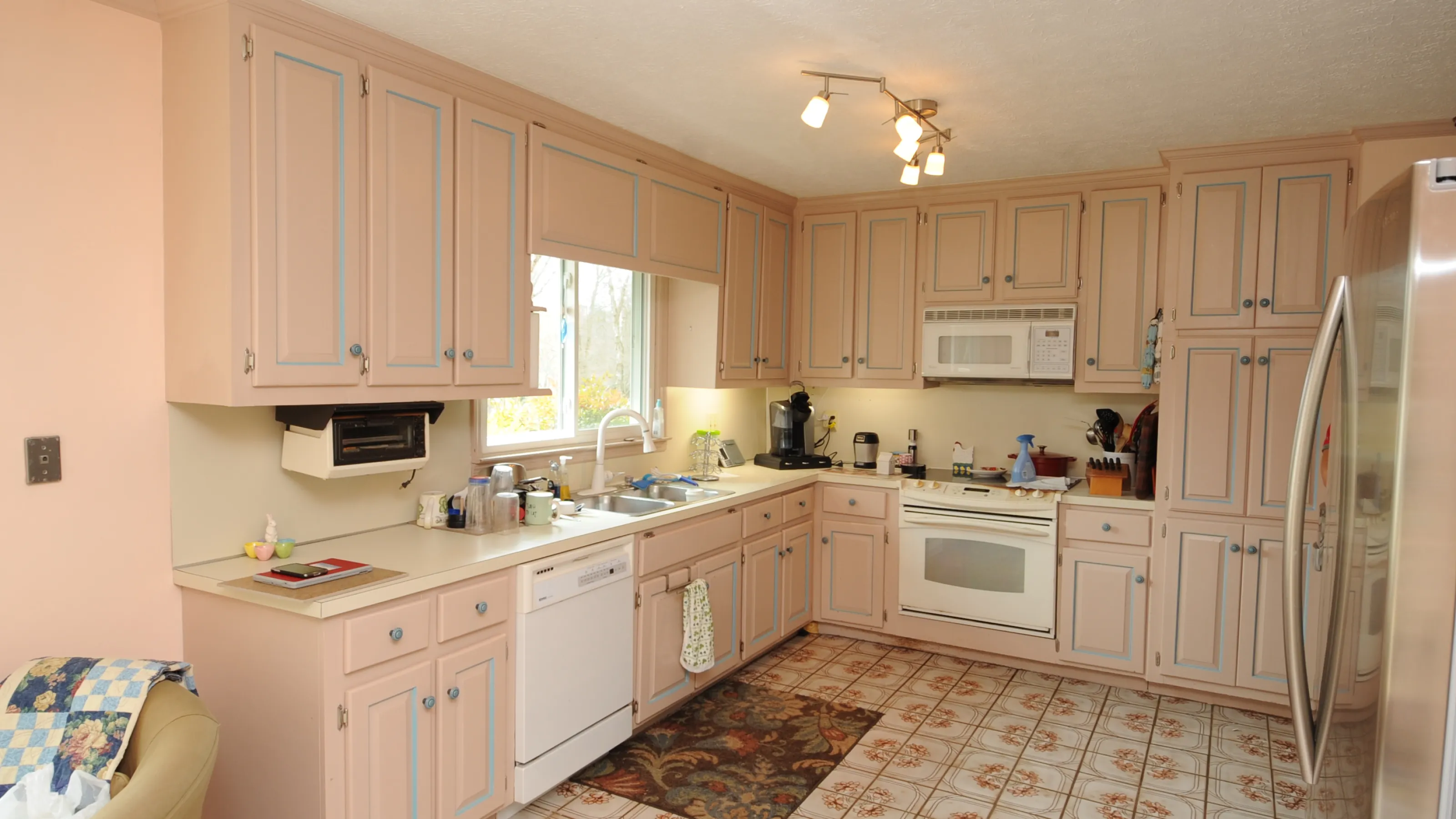 Complete Working Kitchen In 5 Days Frugal Kitchens Cabinets   Frugalkitchenscom 890685865.JPG