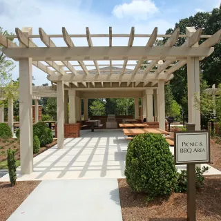 Picnic & BBQ Area