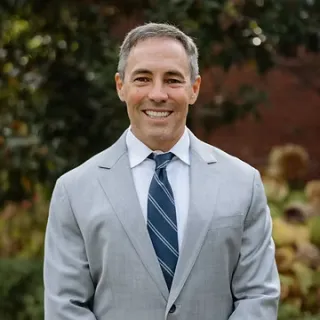 Lee Heisman Headshot