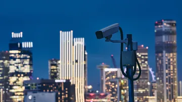 a city skyline at night