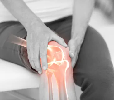 Image for How to Manage Knee Pain While Traveling