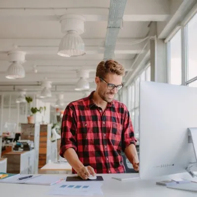 3 Website Design Updates to Attract and Convert Customers Fast