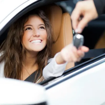How Mobile Commerce Is Changing the Car-Buying Game
