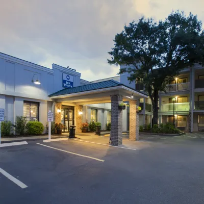 a building with a parking lot