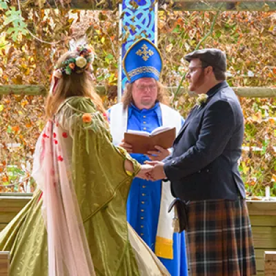 Plan the Renaissance Wedding of Your Dreams