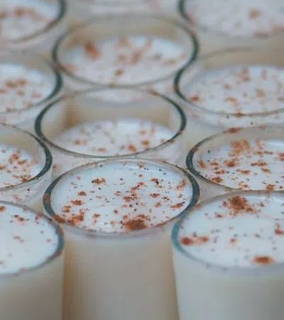 11 Places to Find Great Holiday Cocktails
