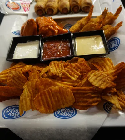 Dave & Buster's Opens With a Bang